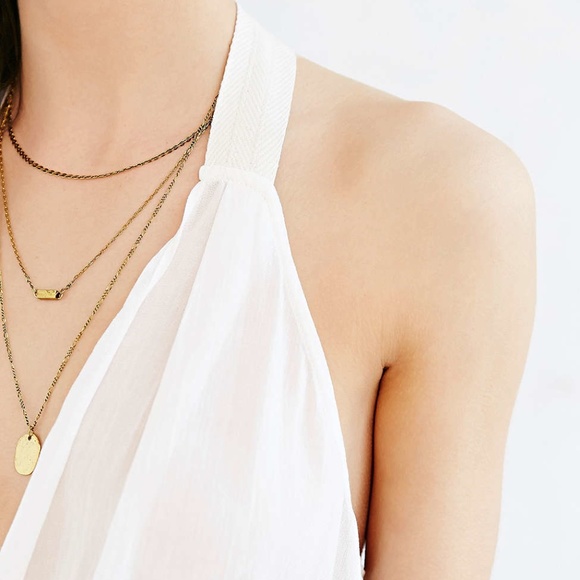 UO Ecote Lumi Twisted Surplice White Tank Top - Picture 4 of 16